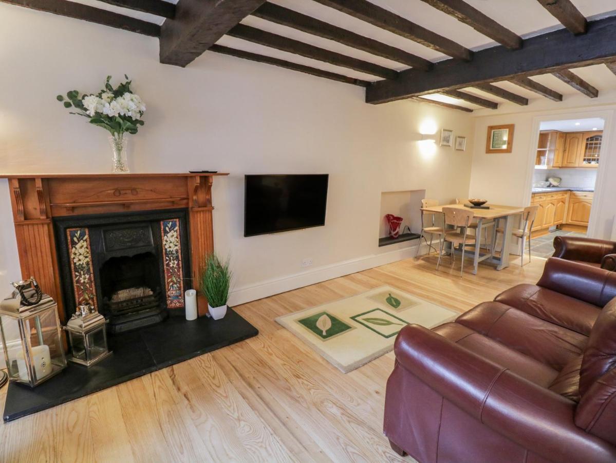 1 Queens Square Windermere Esterno foto